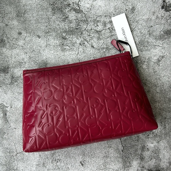Calvin Klein Maroon Monogram Travel Bag - Picture 6 of 8